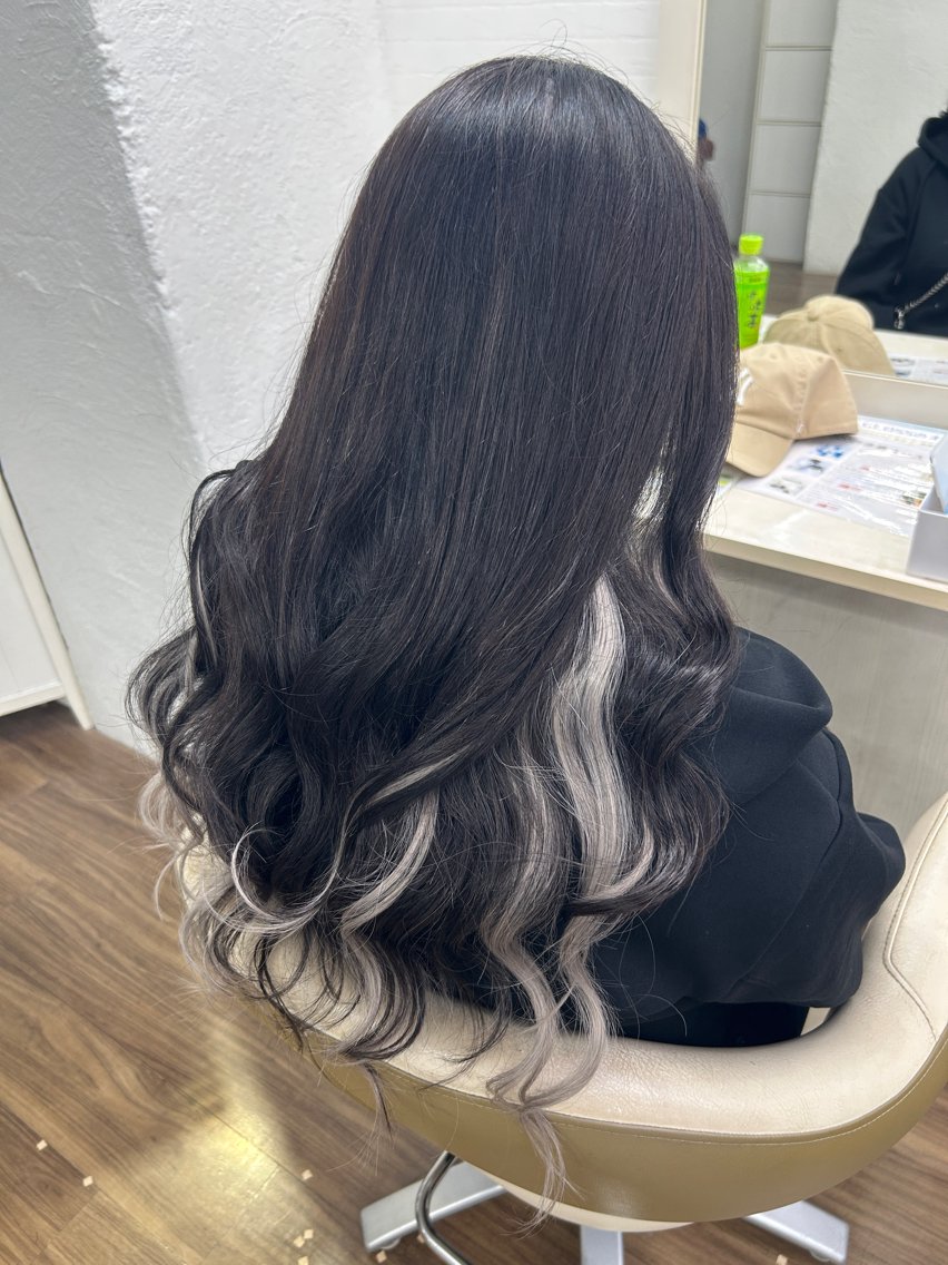 ロング エクステ エクステ GLOSS 心斎橋 山上のヘアスタイル