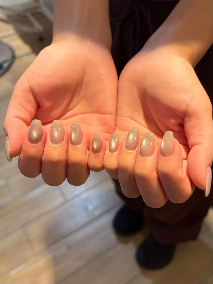 ネイル 𝗶𝗿𝗼𝗵𝗮 ໒꒱ 𓏸*˚のネイルデザイン