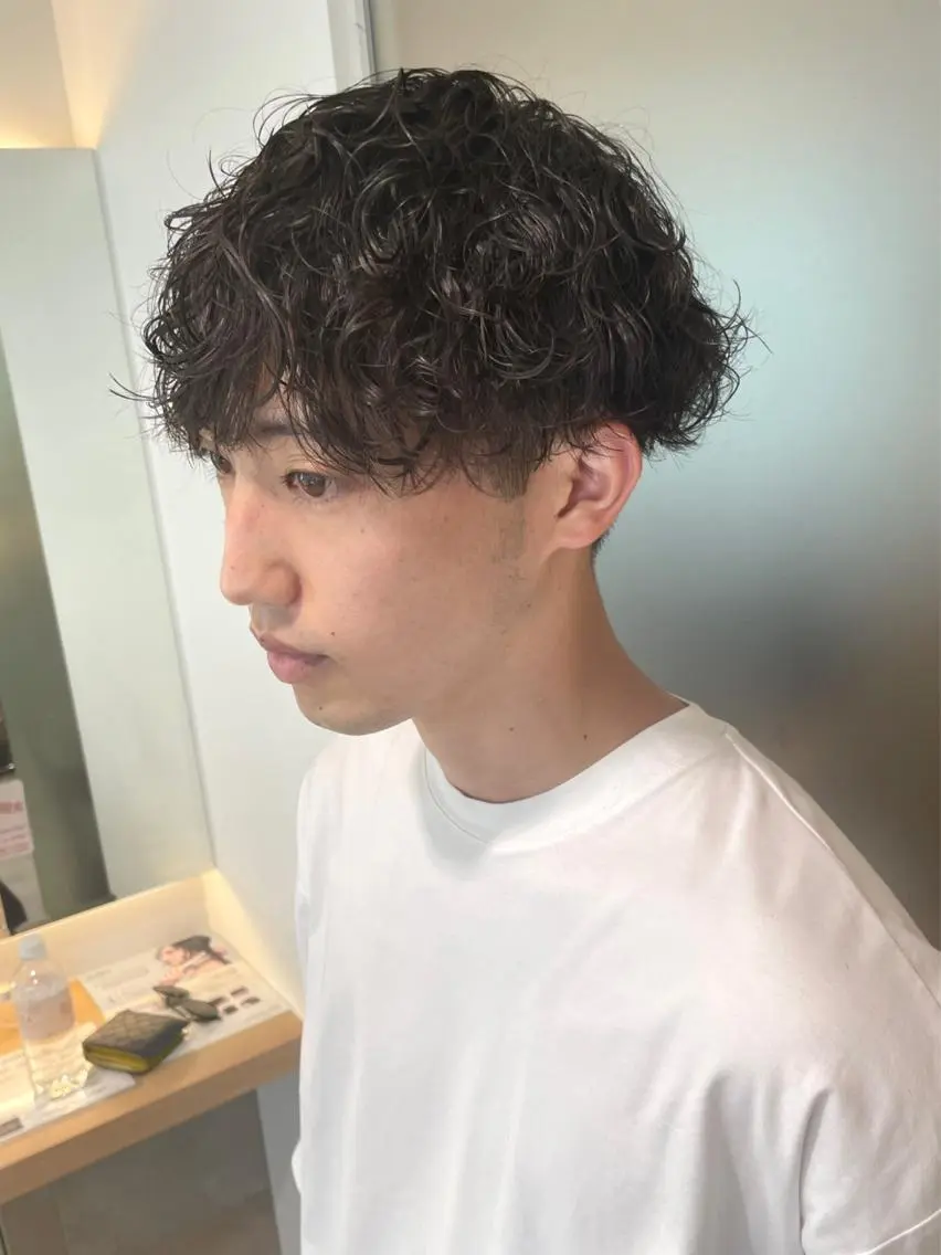 👦🏻 メンズカット ＋ 波巻きorツイストスパイラルパーマ 🌊の写真