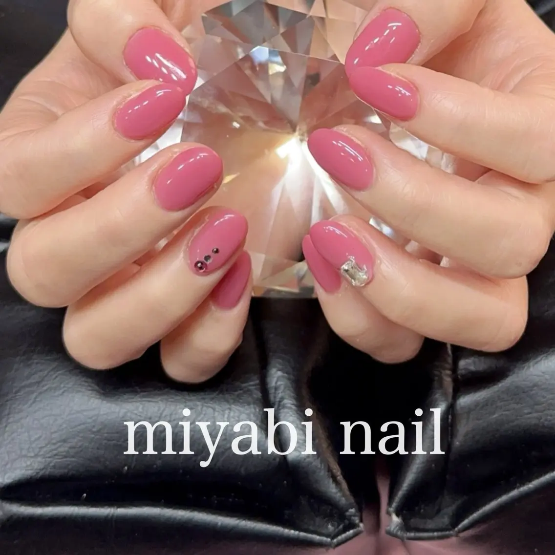 ネイル 持ち込み ピンク シンプルネイル スクエアネイル ストーンネイル ハンドネイル miyabi nail 桂川駅近くのネイルデザイン