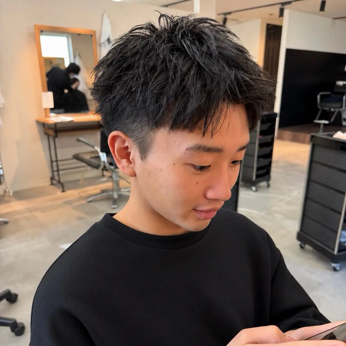 ショート メンズ メンズショート スパイキーショート ショートヘア メンズショート⚡️｜ 短髪をデザイン｜レオのヘアスタイル