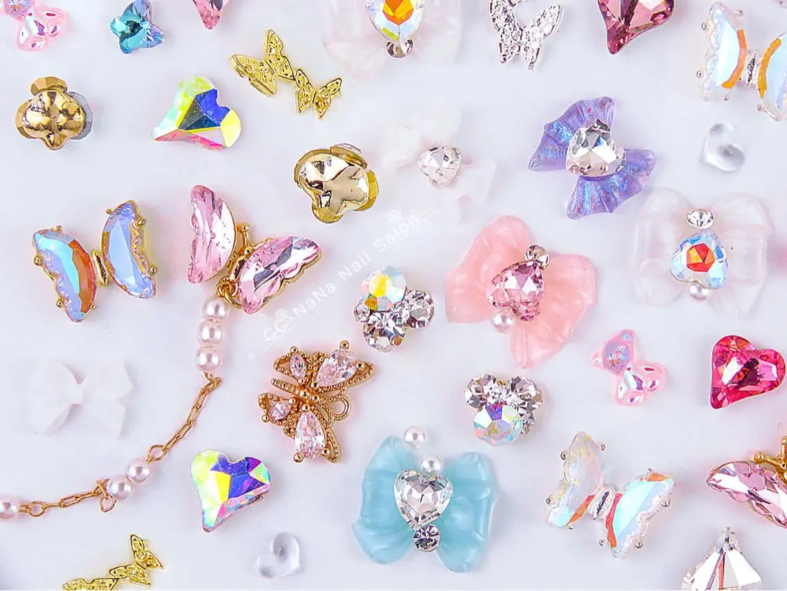 ネイル スカルプネイル ネイルチップ 💎CC・NaNa 韓国風ネイル🌙Cのネイルデザイン