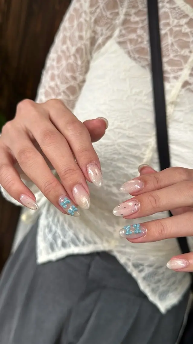 ネイル フラッシュネイル フラッシュマグ フットネイル フレンチネイル 韓国ネイル ハンドネイル SAKU nail 作島茜のネイルデザイン