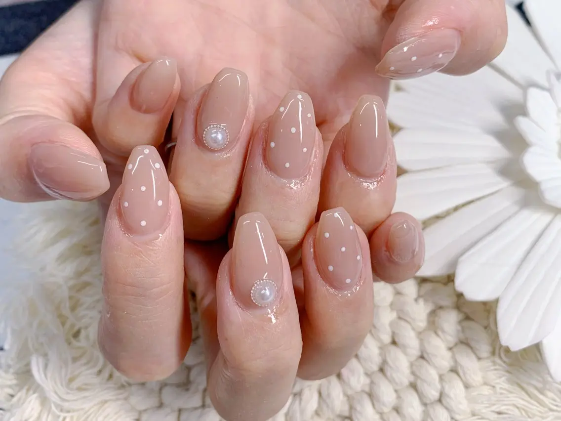 ネイル ドット 冬ネイル ハンドネイル Mai Koネイルのネイルデザイン