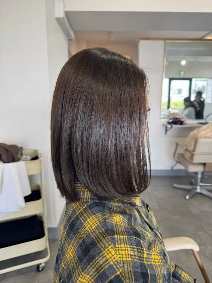 ミディアム 月館 怜奈のヘアスタイル