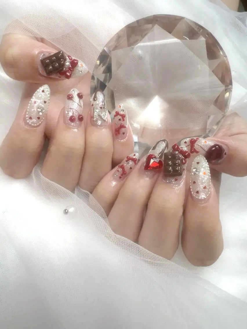 ネイル アートネイル チークネイル ドット フットネイル フレンチネイル ハンドネイル Queeens nailのネイルデザイン