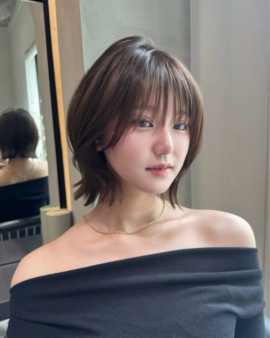 ショート ボブ 髪質改善 トリートメント レイヤー縮毛矯正 カラー/虎白のヘアスタイル