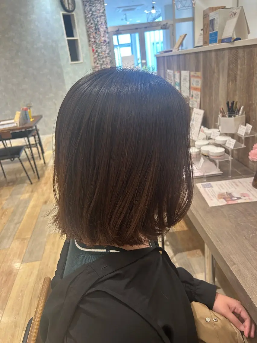 ミディアム カット 松永 凜のヘアスタイル
