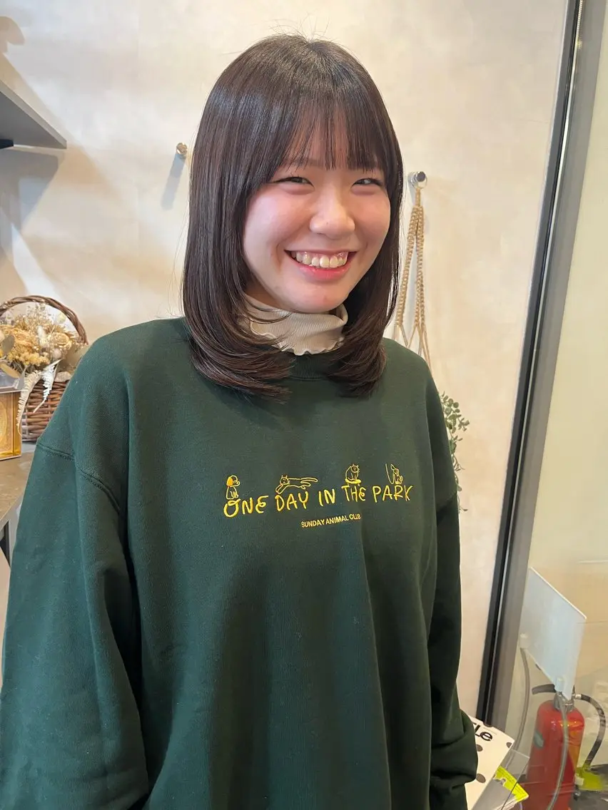 ミディアム 顔まわりレイヤー 髪質改善 レイヤーカット トリートメント 酸性ストレート カット トリートメント 髪質改善/レイヤー/ ボブ/磯野史歩のヘアスタイル