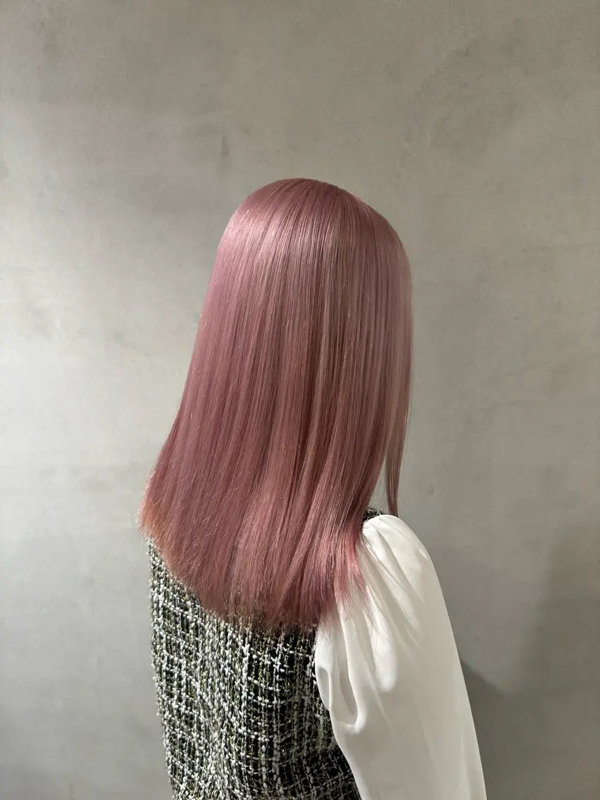 ミディアム ヘアカラー 💛ブリーチカラー /ブリーチ縮毛💛のヘアスタイル
