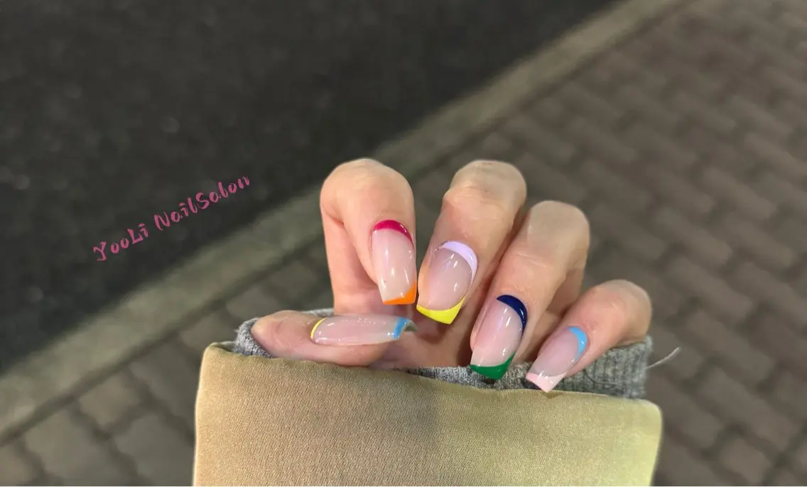 ネイル アートネイル オーロラネイル チークネイル フレンチネイル ガラスフレンチ 🎀🎀YooLi Nail Salonのネイルデザイン