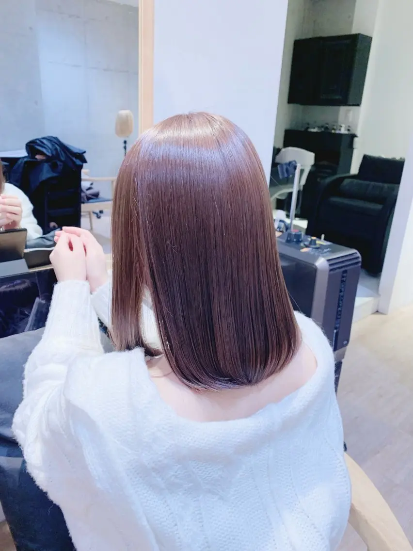 ミディアム カラー 小顔ショート🌿 Say.石川葵のヘアスタイル