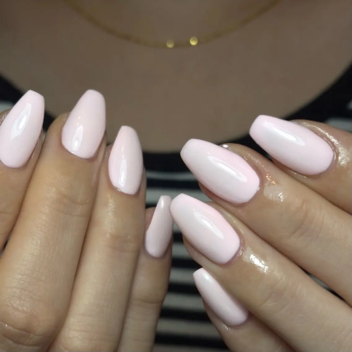 ネイル R nailのネイルデザイン