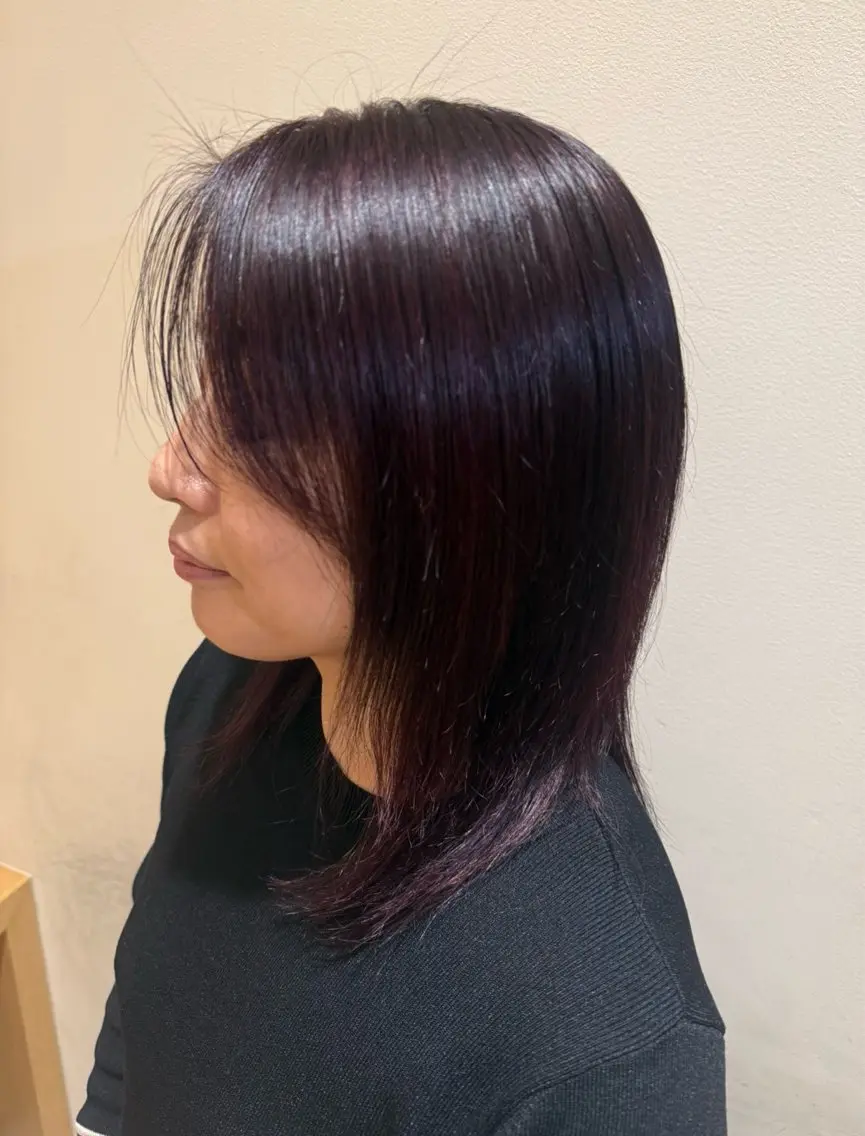 ミディアム カラー ボルドーカラー ピンクカラー 中島 紗來のヘアスタイル