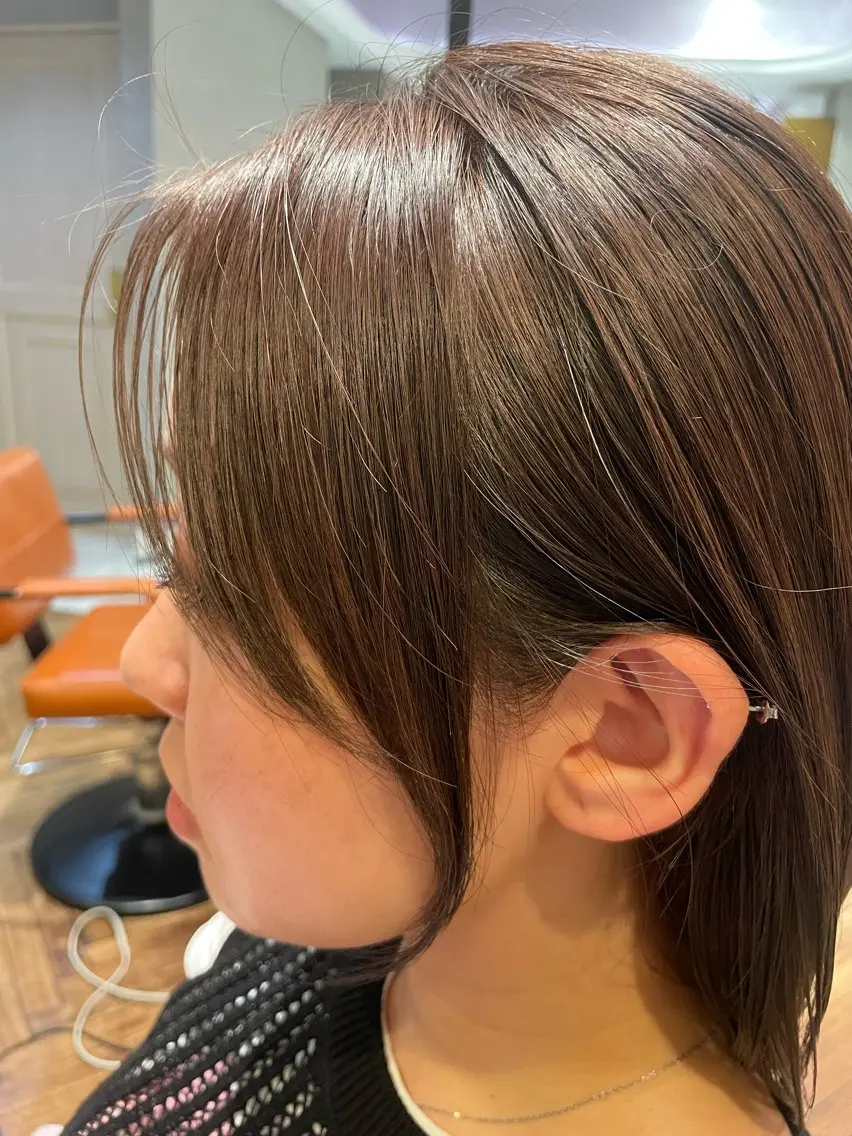 ミディアム 松田 響のヘアスタイル