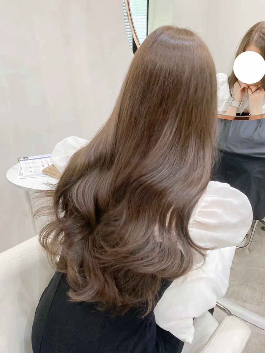 ロング カット ヘアカラー トリートメント kohana 🎀韓国ヘア🎀🤍のヘアスタイル