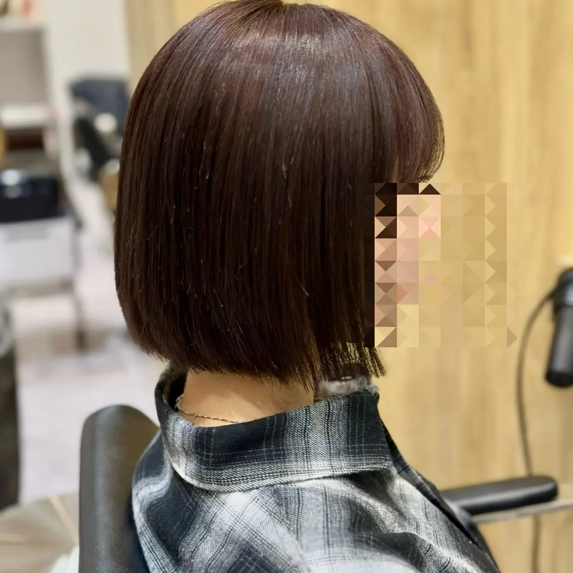 【施術無料🌟】ショート​〜​ボブヘア限定カット+ケラスターゼトリートメント約80分（補足説明の確認お願いします。）の写真