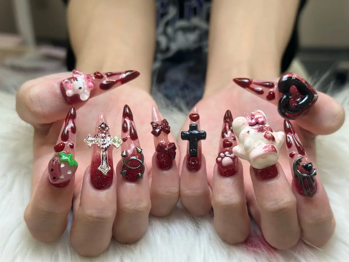 ネイル チークネイル ドット フレンチネイル グラデーション 韓国ネイル ハンドネイル Lisa Nail Salonのネイルデザイン