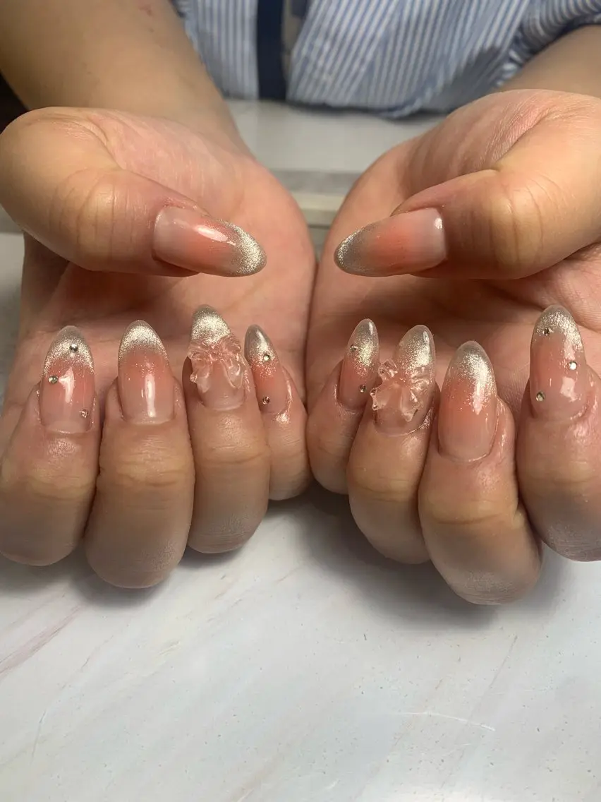ネイル フレンチネイル ジェルネイル 韓国ネイル マグネットネイル マグネットフレンチ akina nailsのネイルデザイン