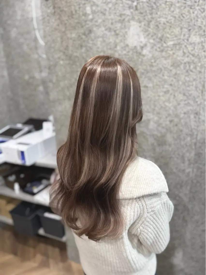 ロング エクステ ハイライト 🦋 misaki🦋のヘアスタイル