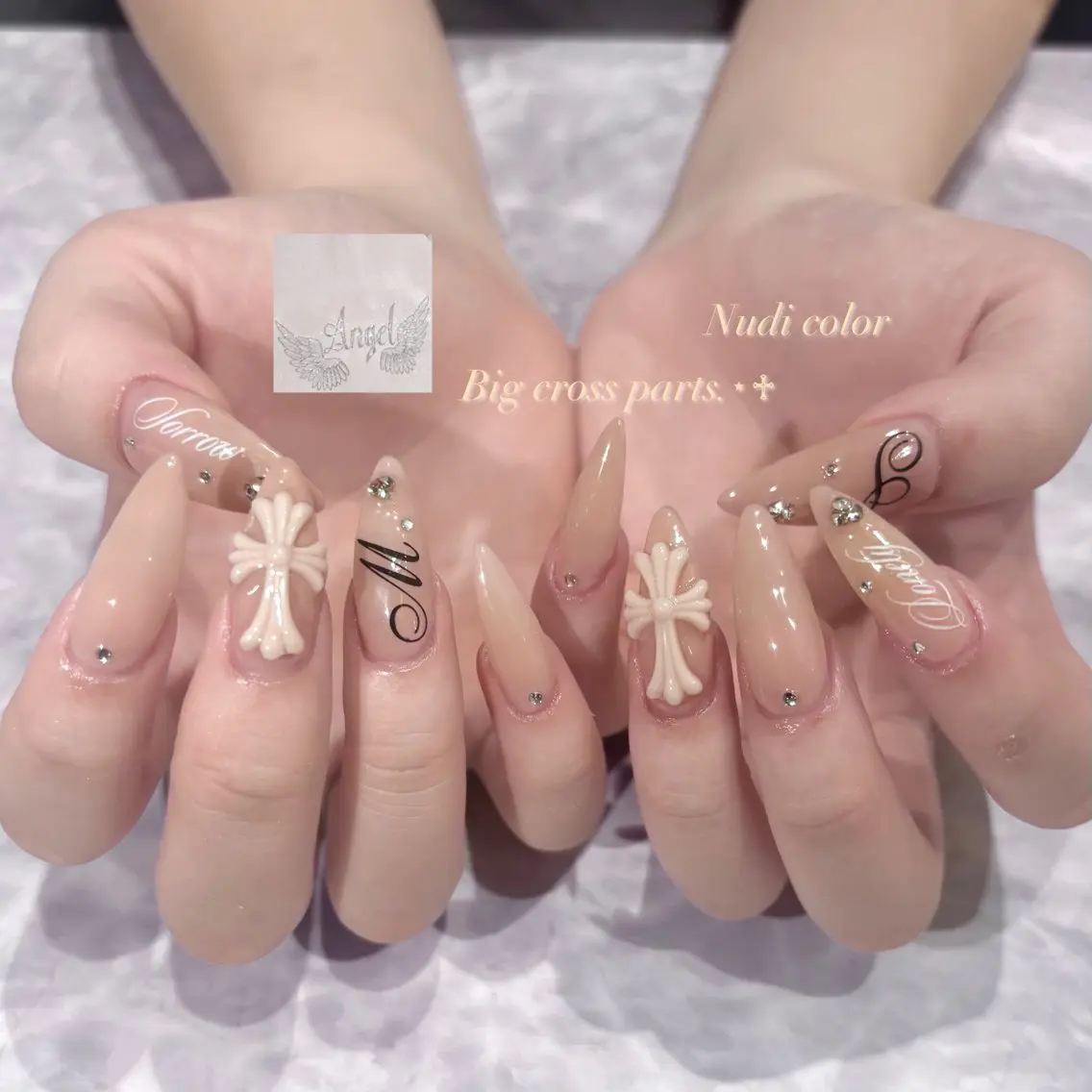 ネイル fein. rion🩷のネイルデザイン