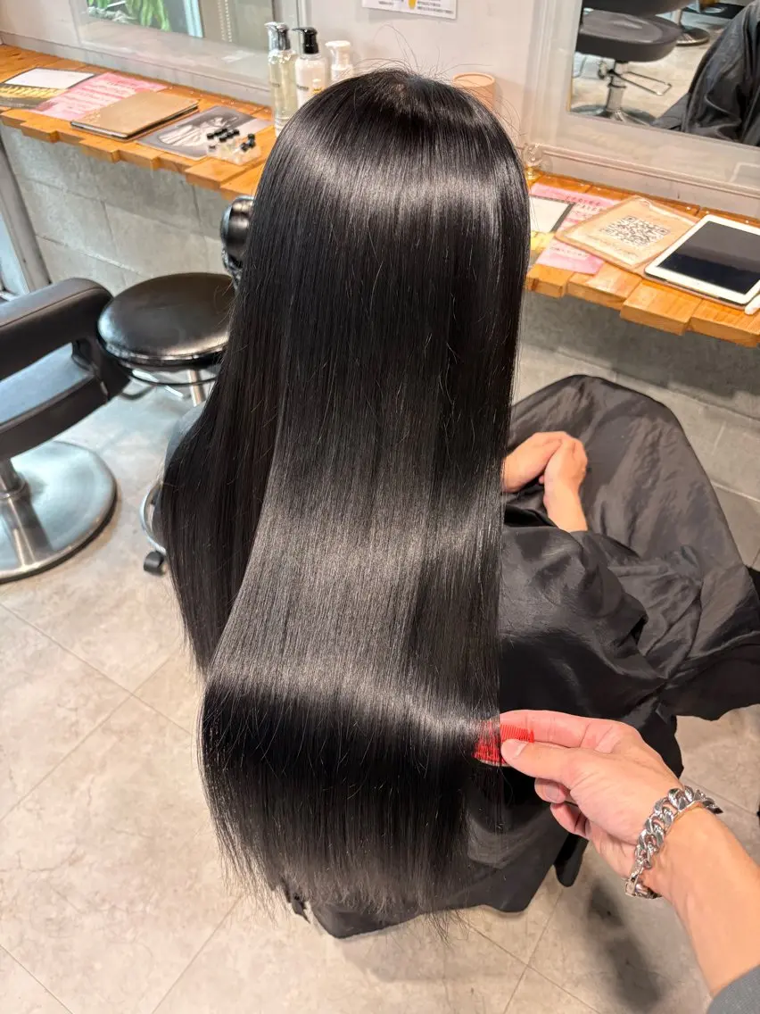 ロング カット 縮毛矯正 艶カラー美髪縮毛矯正 /髪質改善✨️ユウキのヘアスタイル