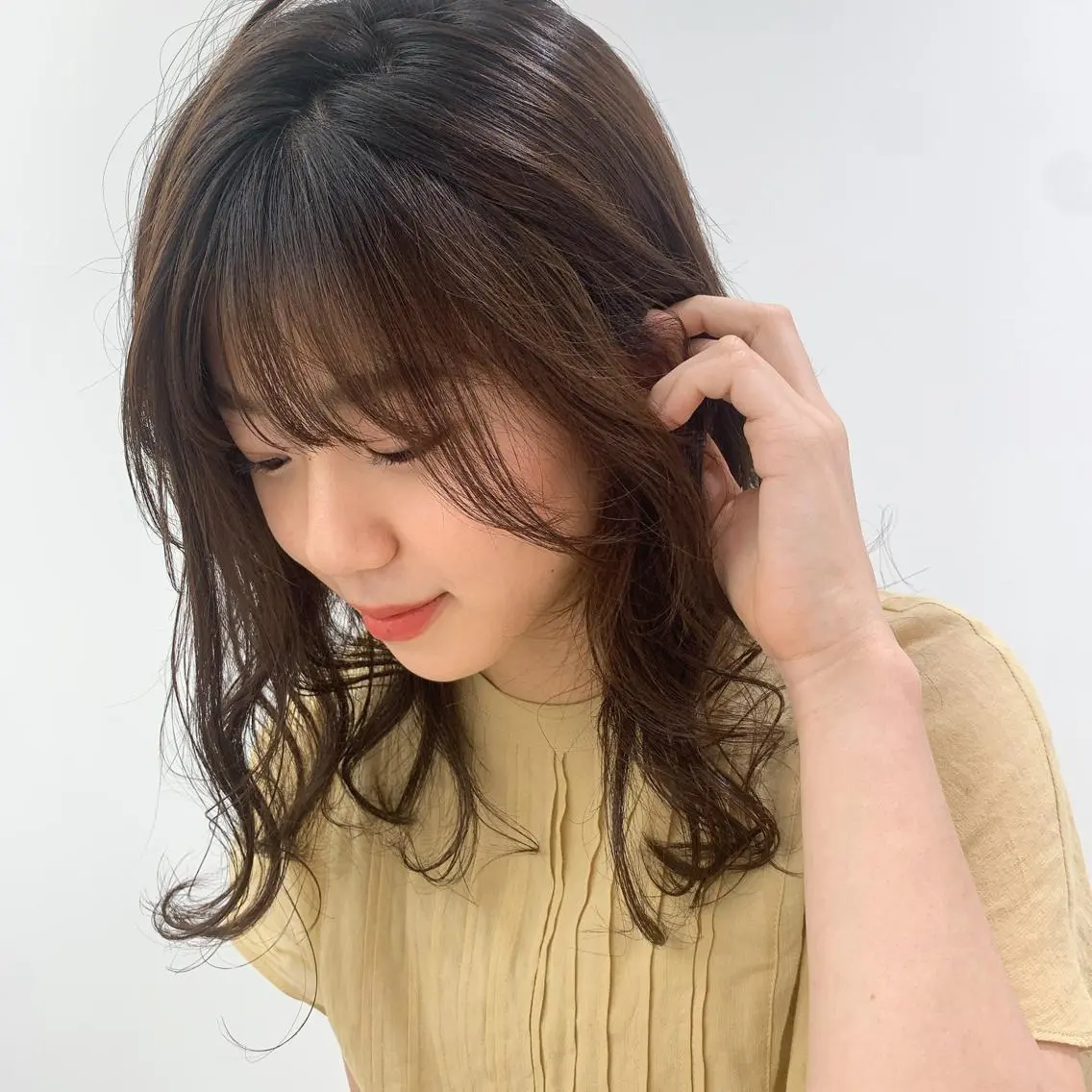 カラー 韓国風🇰🇷うる艶 レイヤー/海青🫧のヘアスタイル