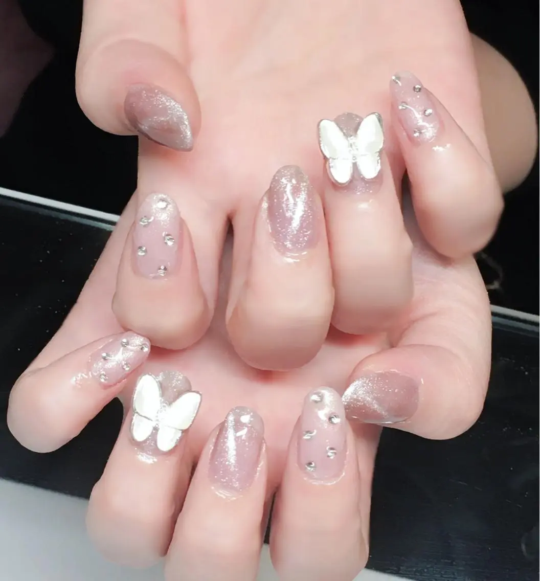 ネイル ジェルネイル キラキラネイル 韓国ネイル マグネットネイル ワンホンネイル Nyanco Nailのネイルデザイン