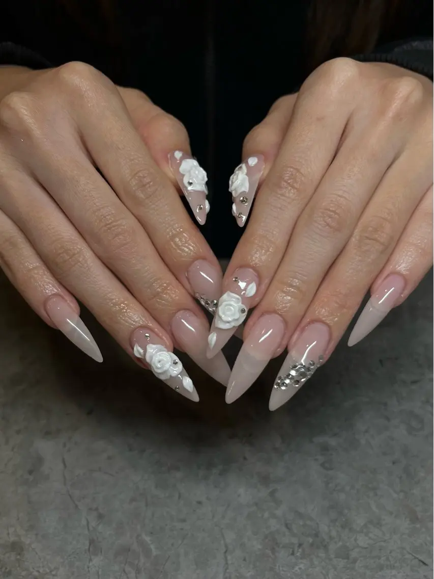 ネイル ハンドネイル IROHA NAIL makoのネイルデザイン