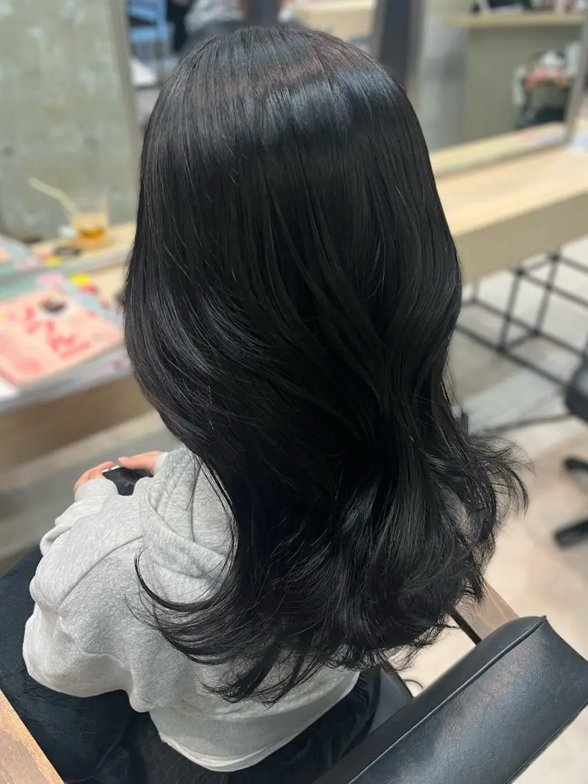 ミディアム ヘアカラー レイヤー⌇アレンジ ⌇misato🩶のヘアスタイル