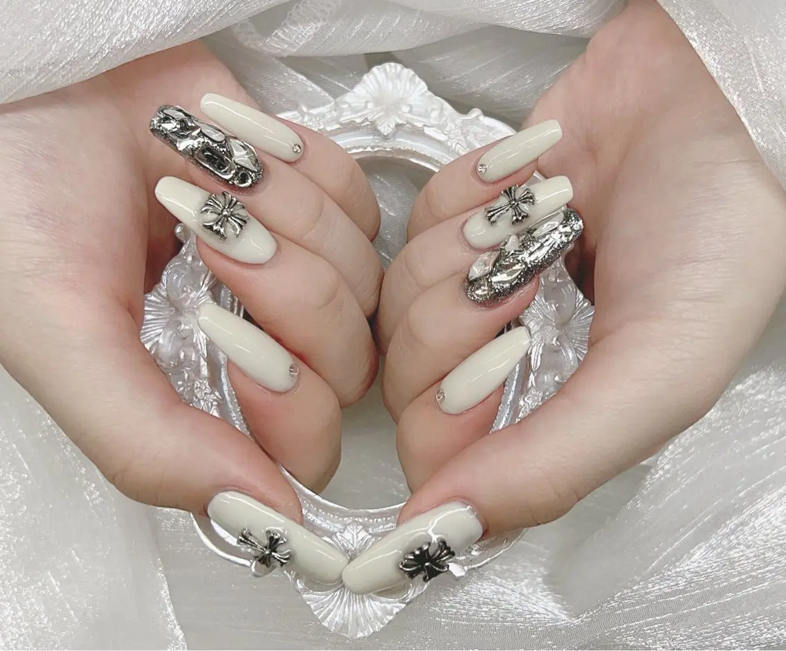 ネイル ハンドネイル 🦋Minmin nail salonのネイルデザイン