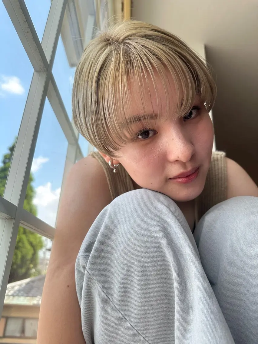 ショート 【パリ研修済】貝沼 しおん（矢場町）のヘアスタイル