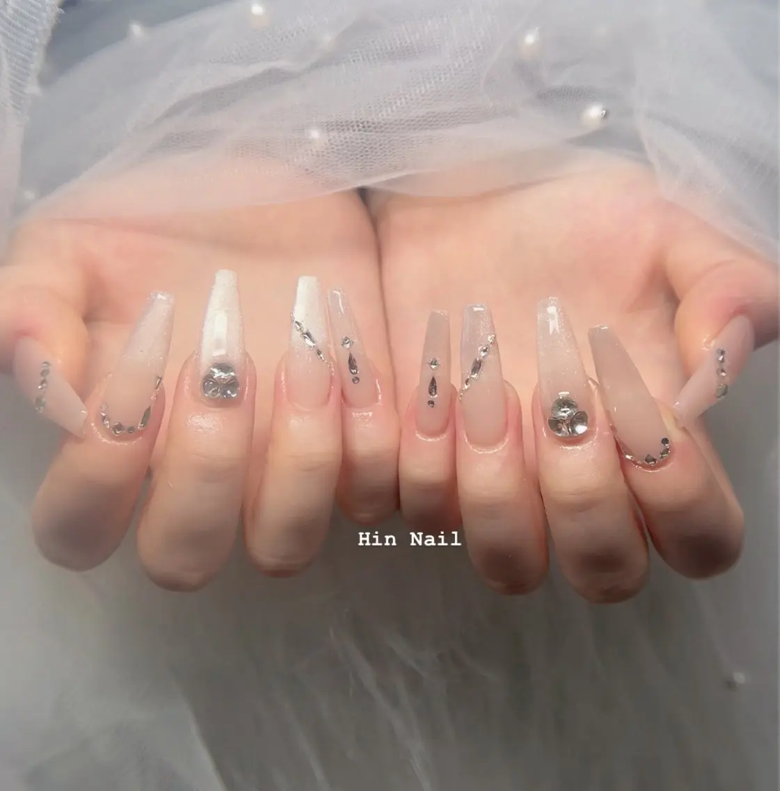 ネイル ハンドネイル HIN NAILのネイルデザイン