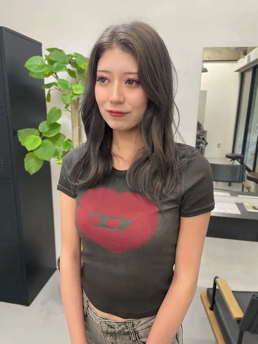 ミディアム カラー 透明感カラー ヘアカラー トリートメント ボブカットモデル/ ハイトーン/ゆうあのヘアスタイル