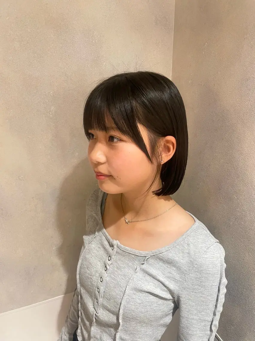 ショート カット 野町好花 レイヤー/髪質改善のヘアスタイル