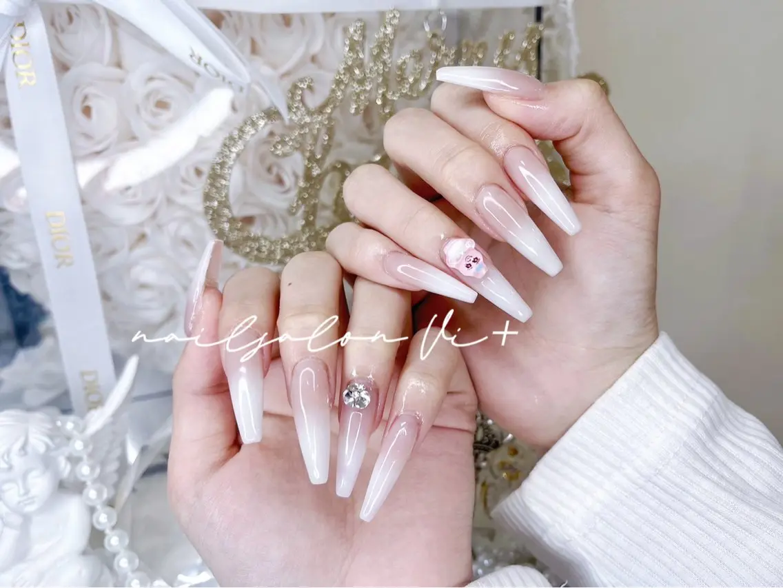 ネイル ハンドネイル ✨Nailsalon Vi+✨のネイルデザイン