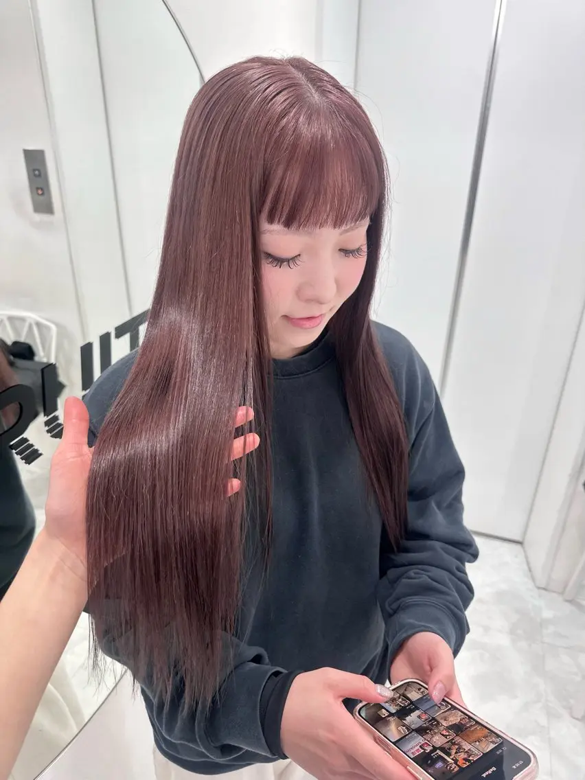 【❤️‍🔥ブリーチ毛の方必見❤️‍🔥】ブリーチ毛でも艶髪縮毛+カット(ケア剤込➕炭酸spa付)の写真