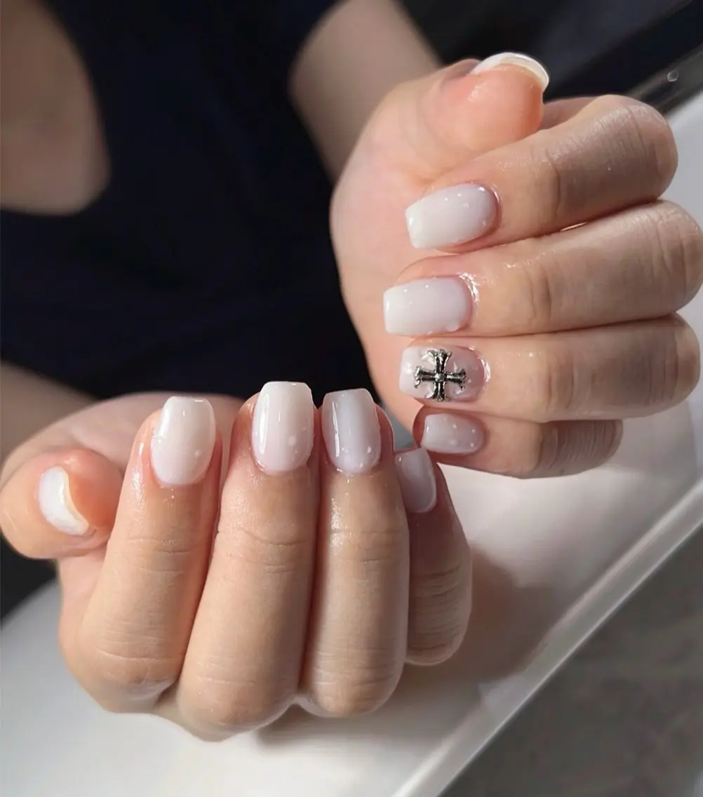 ネイル ホワイト ハンドネイル Sunset Nail 柏のネイルデザイン