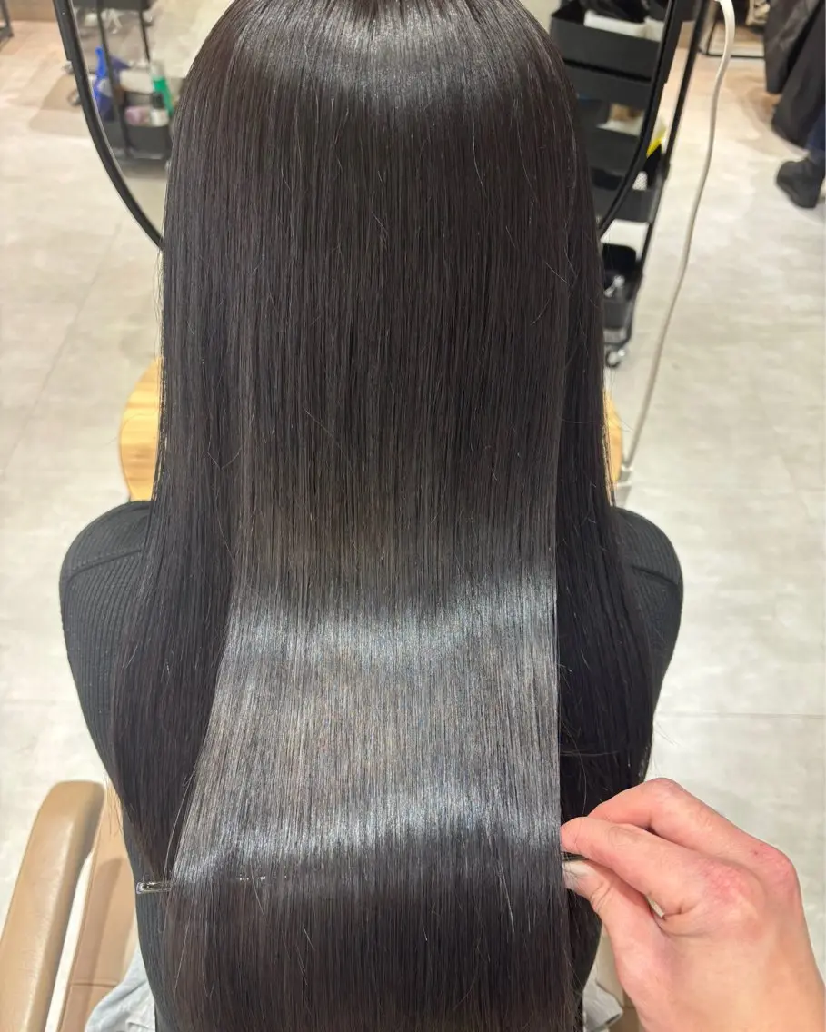 ロング カラー ブリーチ 透明感カラー ブリーチなしカラー 髪質改善 ヘアカラー トリートメント 京都駅/透明感カラー /髪質改善/岩崎拓郎のヘアスタイル