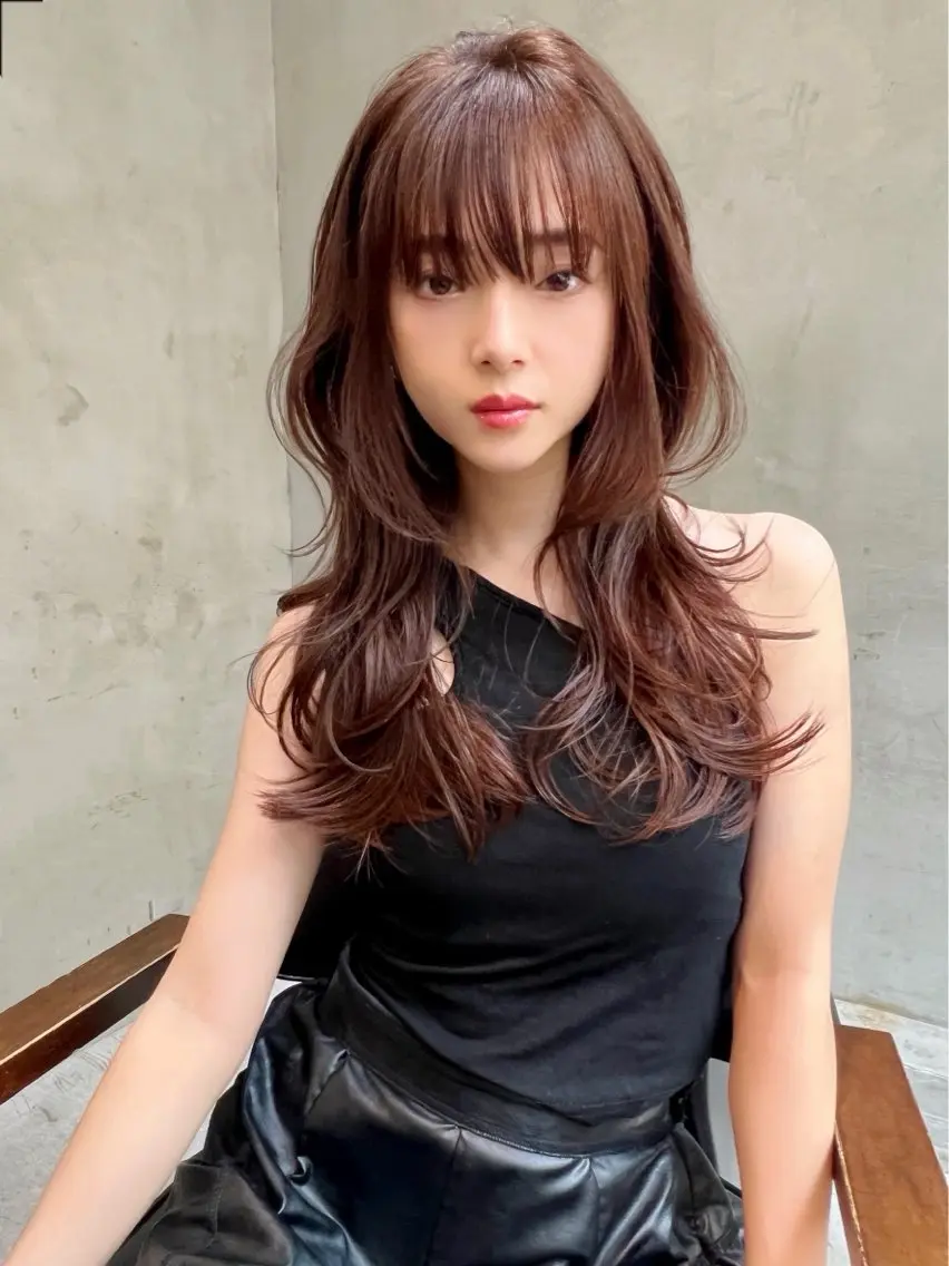 ロング 美髪矯正 透明感 カラー⭐️ユウキのヘアスタイル