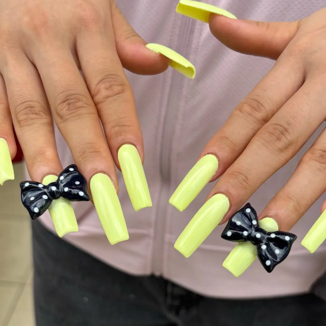 ネイル ハンドネイル 🪐富島彩夏 /海外nail🪐のネイルデザイン