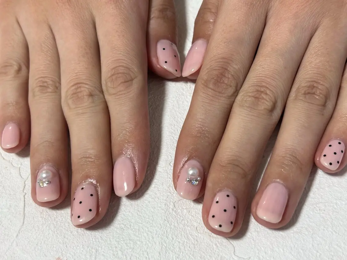 ネイル ジェルネイル メンズネイル パラジェル ピンク ワンホンネイル ハンドネイル kiki nail &brow二子玉川のネイルデザイン