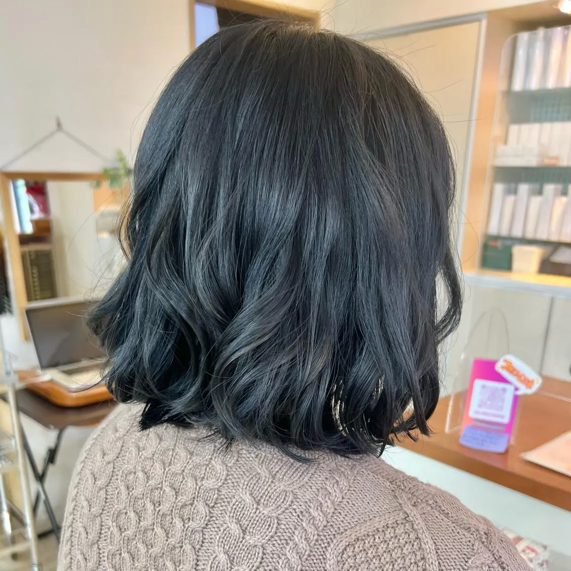 ショート カラー ヘアアレンジ 黒崎 美乃里のヘアスタイル