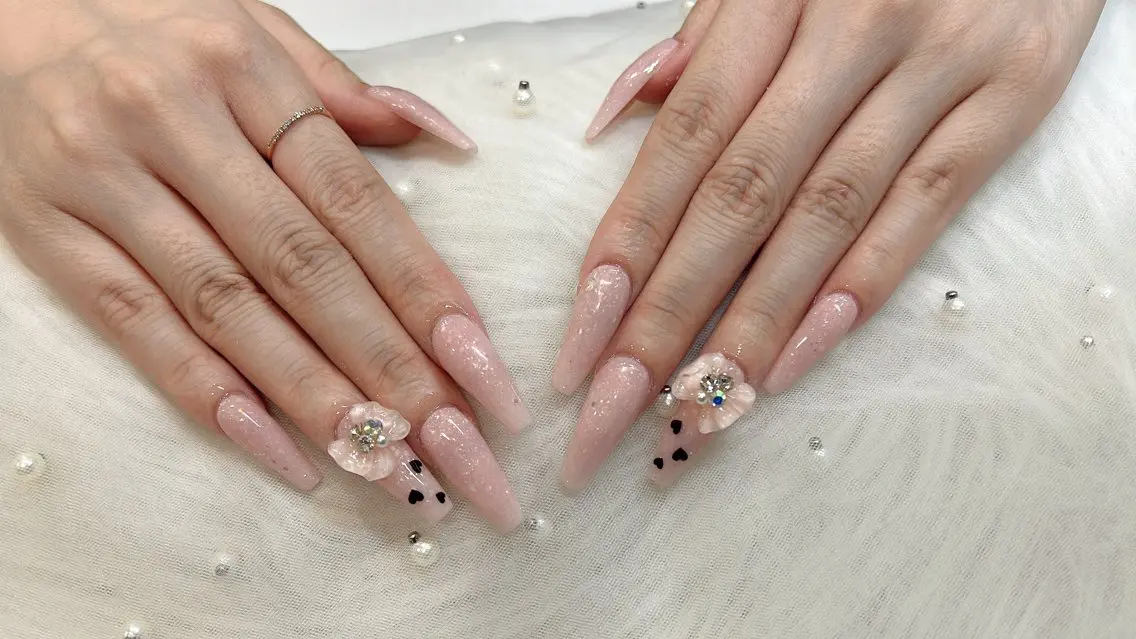 ネイル ハンドネイル 《LB》ラブリエ Nail&eyeのマツエク・マツパデザイン
