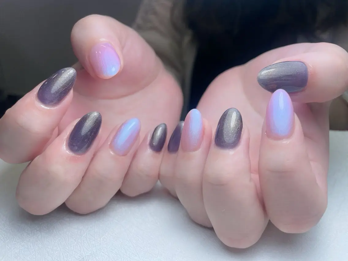 ネイル オーロラネイル 長さ出し フットネイル フレンチネイル ジェルネイル 中野駅から2分 MEO NAILのネイルデザイン