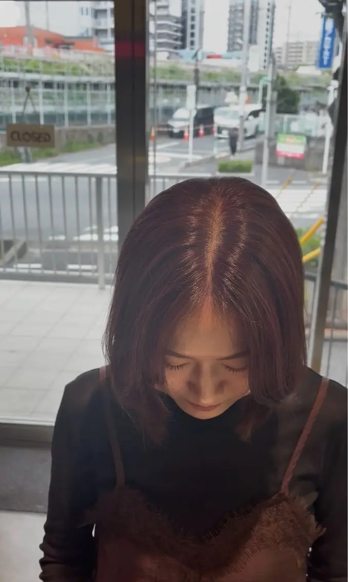 ミディアム カラー ブラウンカラー ラベンダーカラー ラベンダーブラウン カット ヘアカラー トリートメント ナルミ ケイスケのヘアスタイル