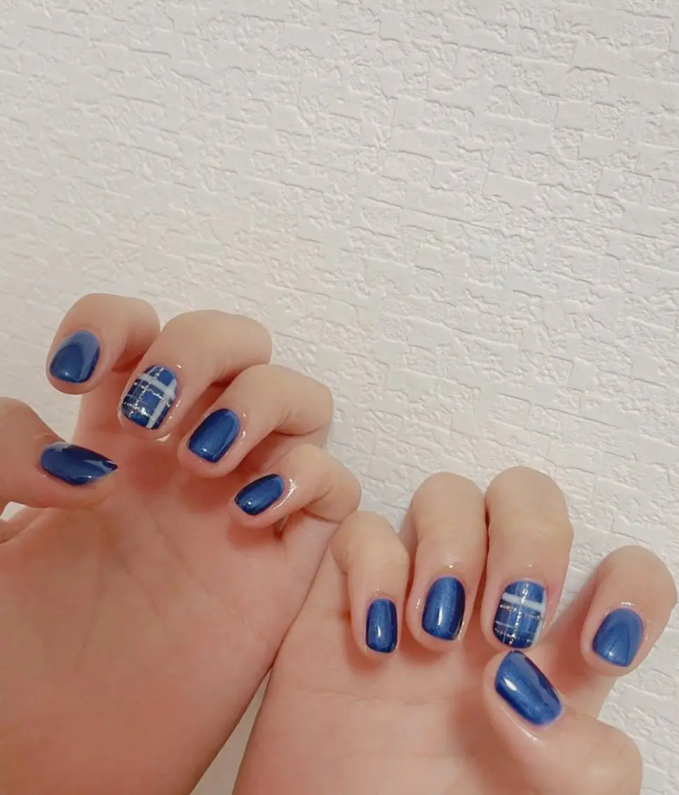 ネイル オーロラネイル 長さ出し フットネイル 韓国ネイル ラメ(グリッター) ハンドネイル 👍thumbs up nail👍のネイルデザイン