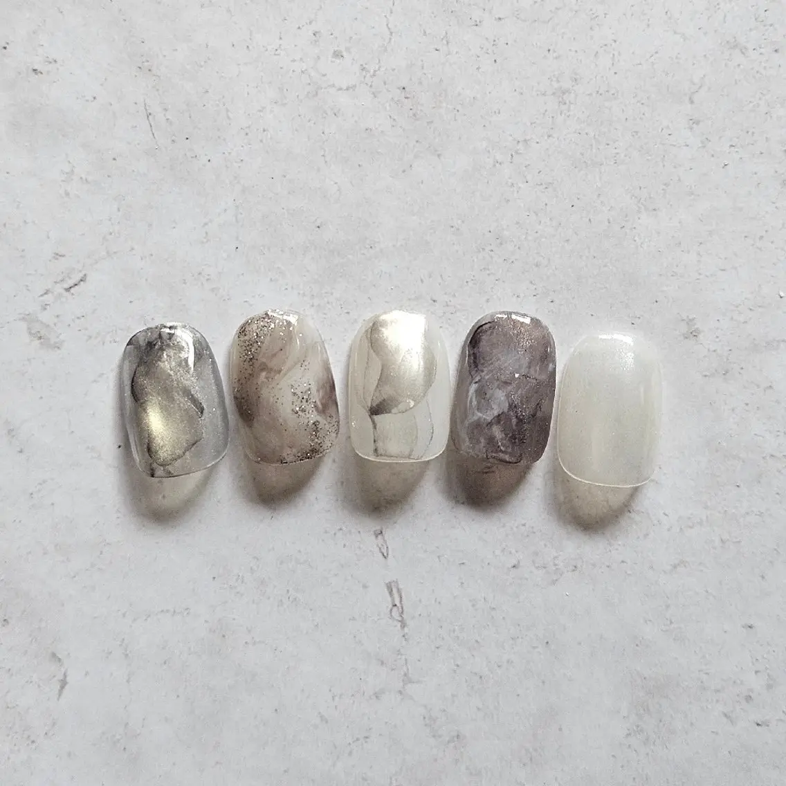 ネイル ニュアンスネイル 春ネイル ハンドネイル Nailsalon manoのネイルデザイン