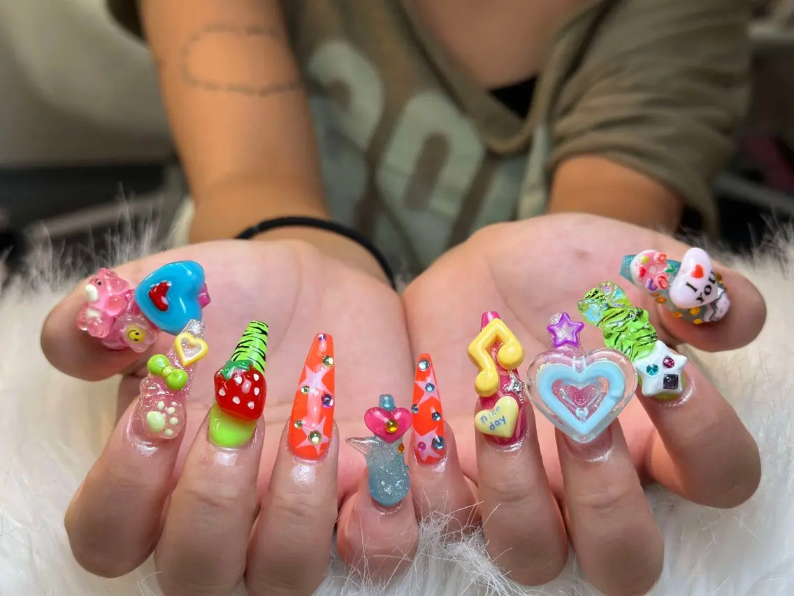 ネイル アートネイル ジェルネイル ネイルチップ Jenn Nail Salonのネイルデザイン