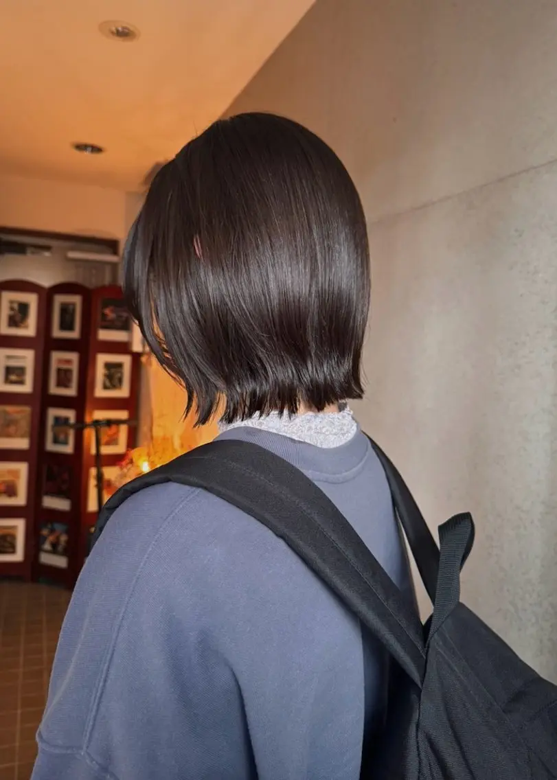 ショート カラー 透明感カラー グレージュ ヘアカラー トリートメント マツダテ ホノカのヘアスタイル